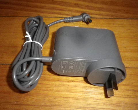 Dyson V10, V11, V12, V15 Compatible 30.45Volt Battery Charger - Part # LW-033-110-304-004
