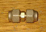 Brass 1/4" SAE Flare Union With Flare Nuts - Part No. RF421KIT
